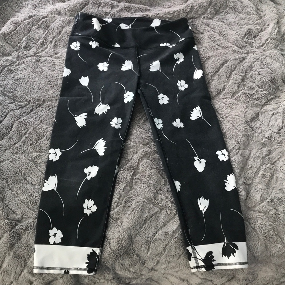 Fabletics workout bottoms